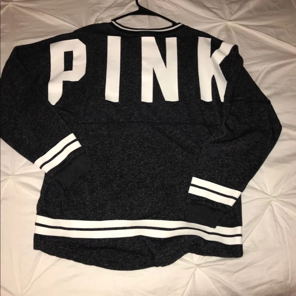 PINK Varsity Crew
